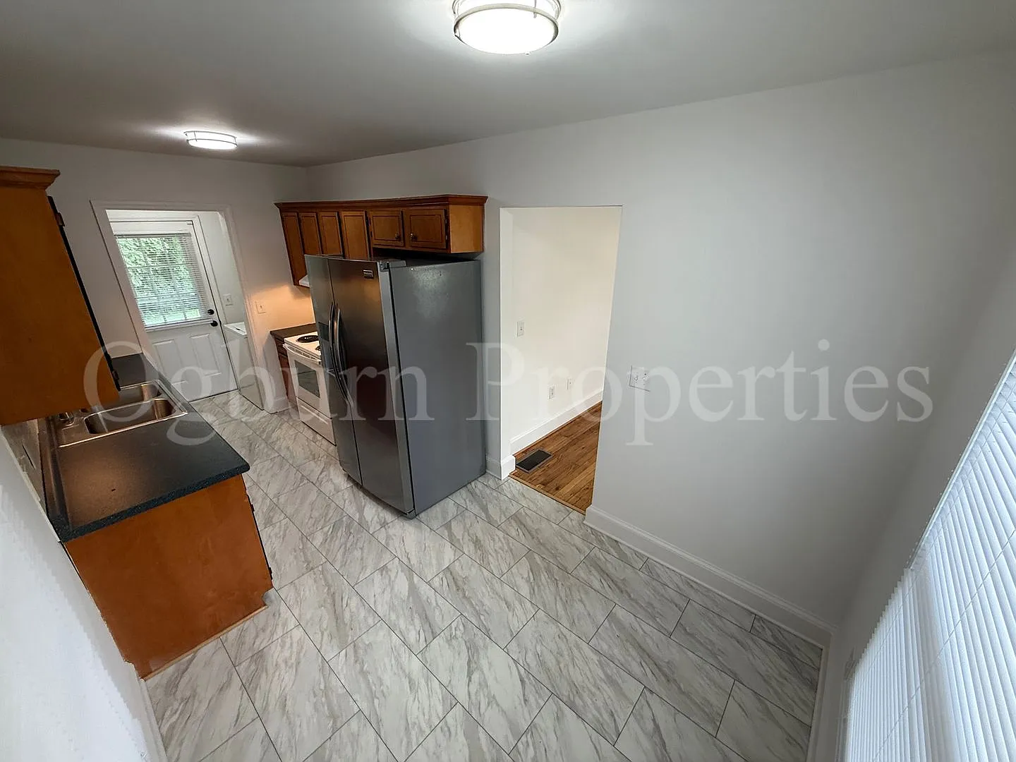 2900 S. Main St-3BR/1BA-Home — Photo 4