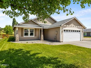 8007 Vialago Pkwy, Zillah, WA