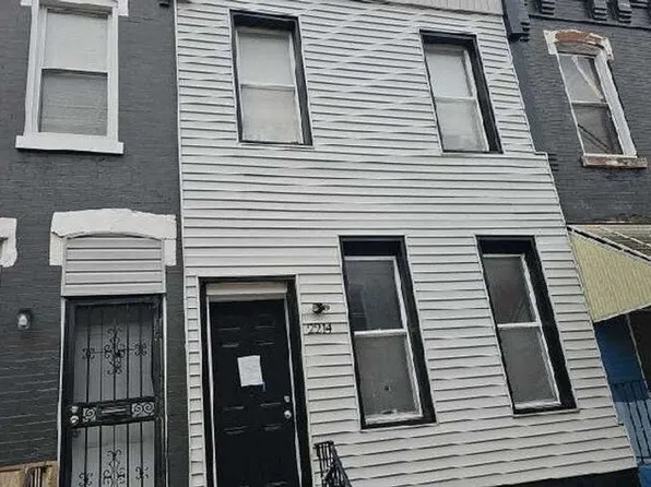 2214 N Cleveland St, Philadelphia, PA 19132