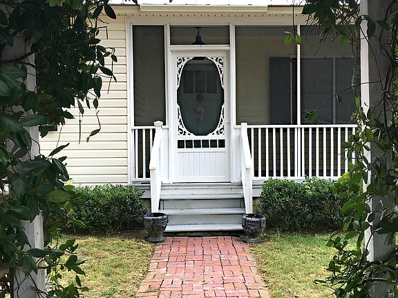 Front Door Trellis View
