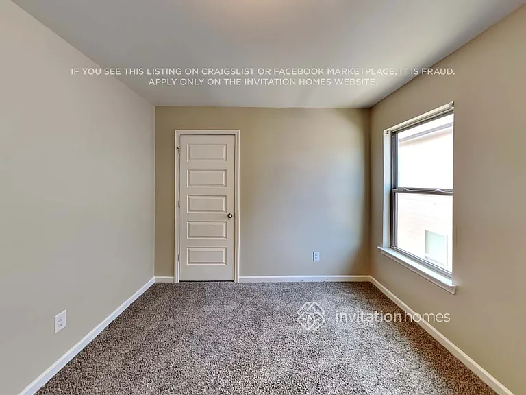 2904 Warwick Ct — Photo 12