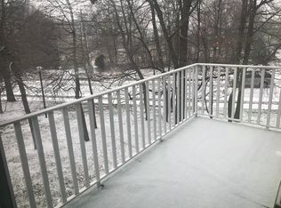 28 Kensington Dr #5, Piscataway, NJ 08854