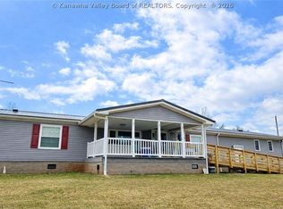 1127 Zion Ridge Rd, Ripley, WV 25271