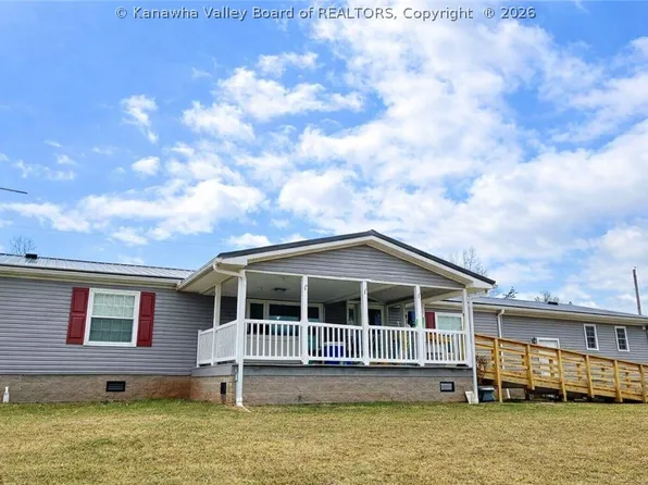 1127 Zion Ridge Rd, Ripley, WV 25271