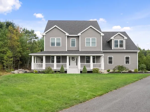 12 Tanya Ln, Brentwood, NH 03833