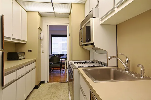 Sold by Corcoran | media 8