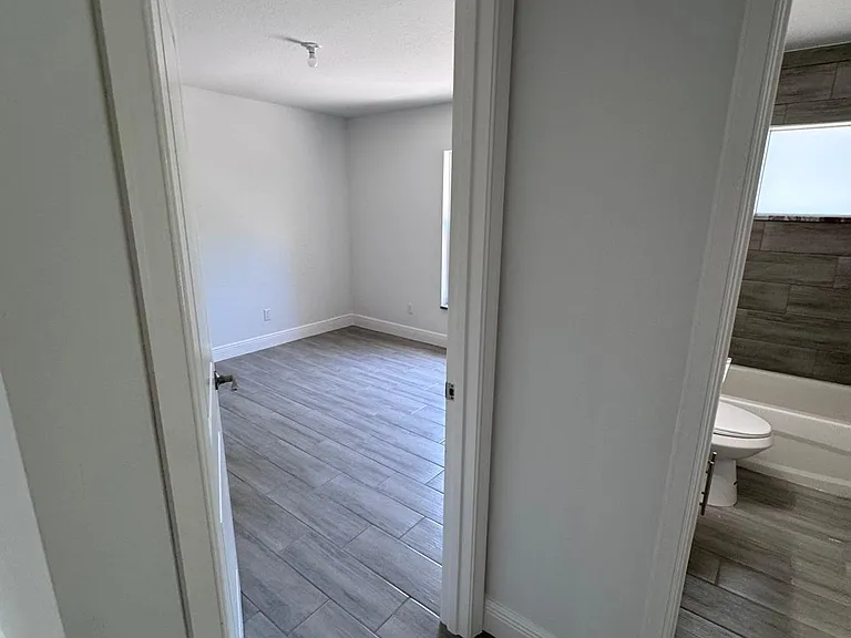 3351 Lakeland Ave SW — Photo 14
