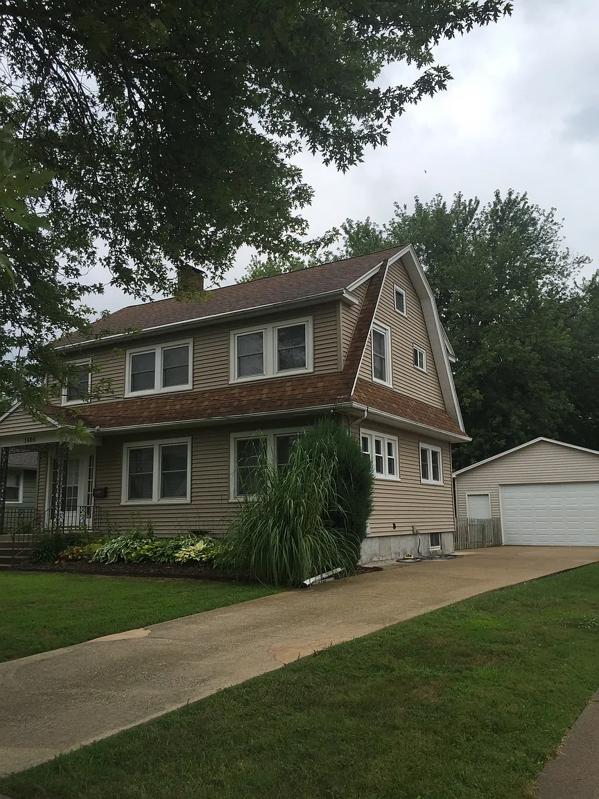 1408 W Gilbert Ave photo 1