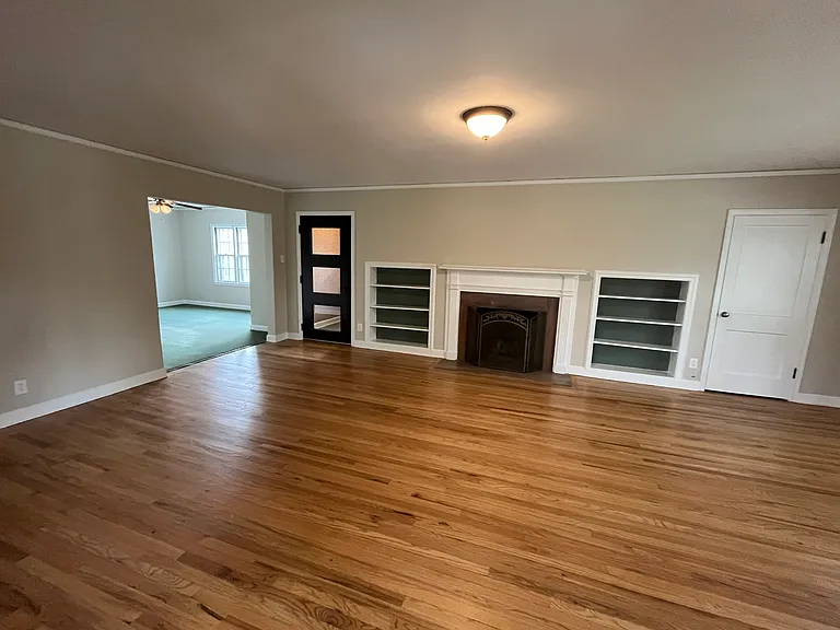 1197 SW Oakley Ave #B — Photo 4