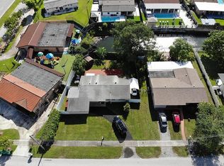 4011 SW 104th Ave, Miami, FL 33165