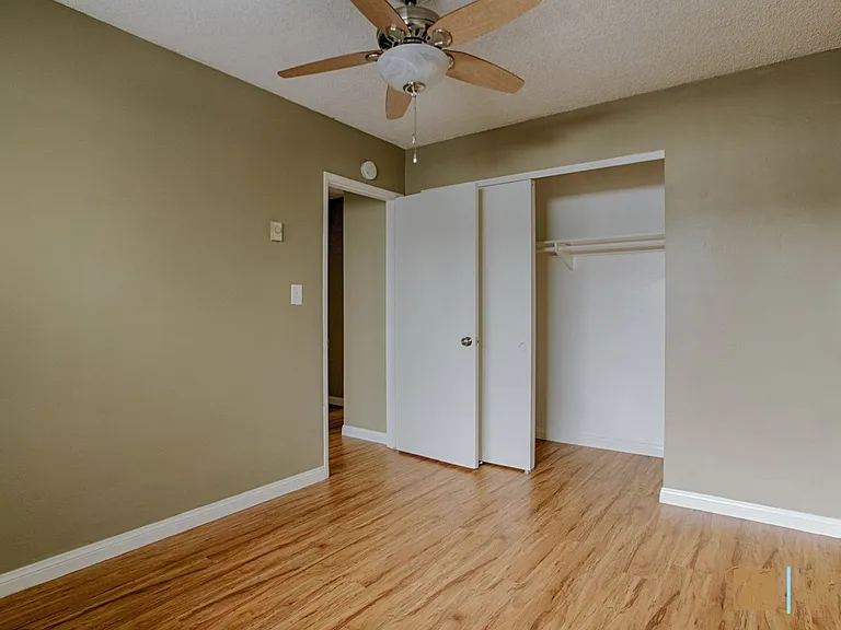 4140 Cleveland Ave — Photo 8