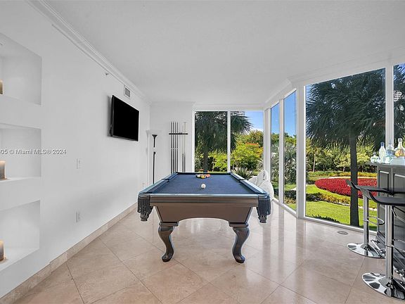 4th image of 3370 NE 190th St APT 203