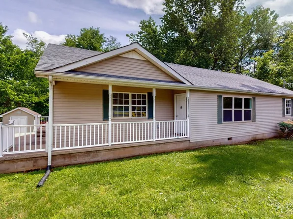 485 Lakeshore Dr, Mayfield, KY 42066