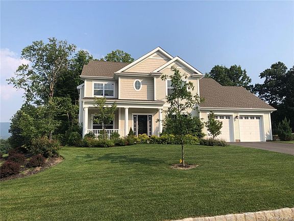 3rd image of 12 Knoll Crest Ct