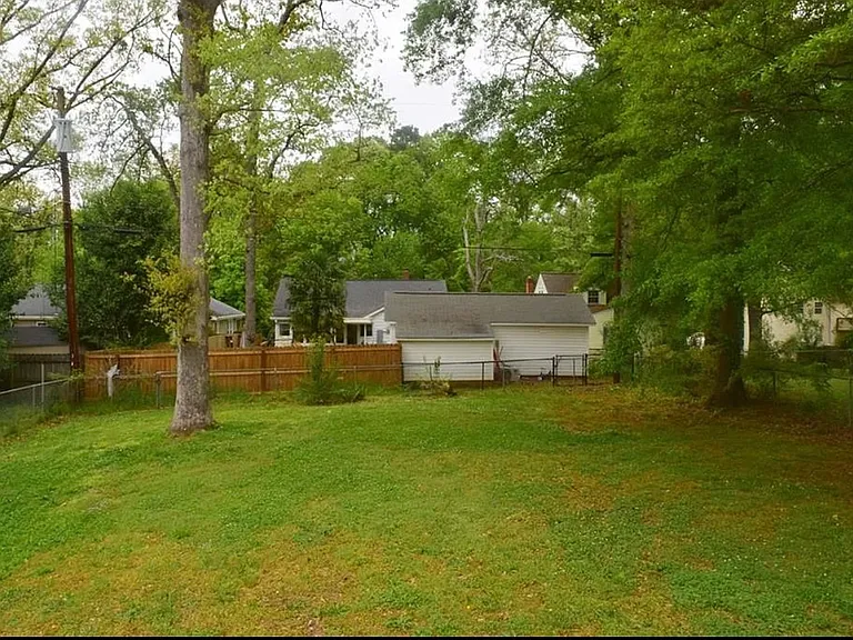316 Whitehall Rd — Photo 18