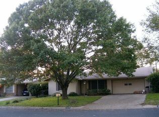 6910 Twin Crest Dr, Austin, TX 78752