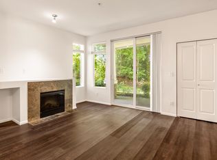 21450 40th Pl S UNIT A, Seatac, WA 98198