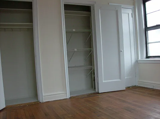 Rented by Green Home NY Realty LLC | media 18