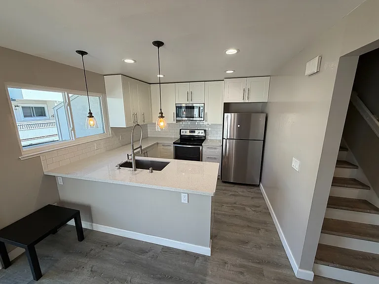 618 S Fair Oaks Ave — Photo 7