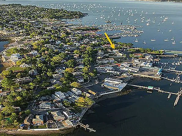 650 City Island Ave, Bronx, NY 10464