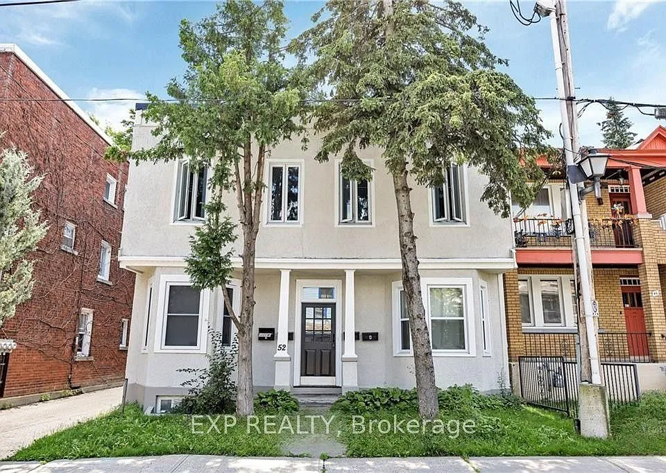 52 Saint Andrew St #1
