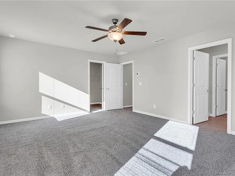 1645 Villageside Ct — Photo 18