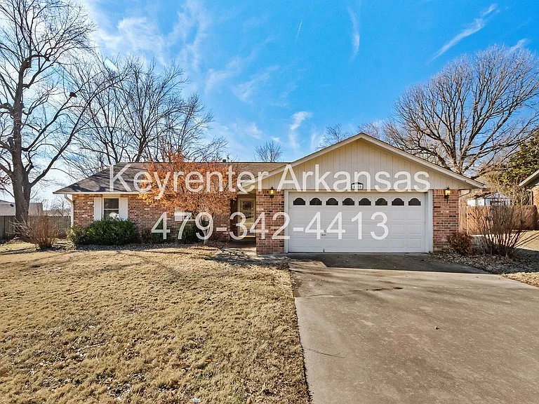 4100 Miller Dr — Photo 1