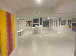 431 E 6th St #G1, New York, NY 10009