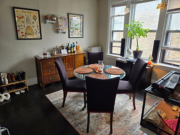 3rd image of 4545 N Rockwell St #2