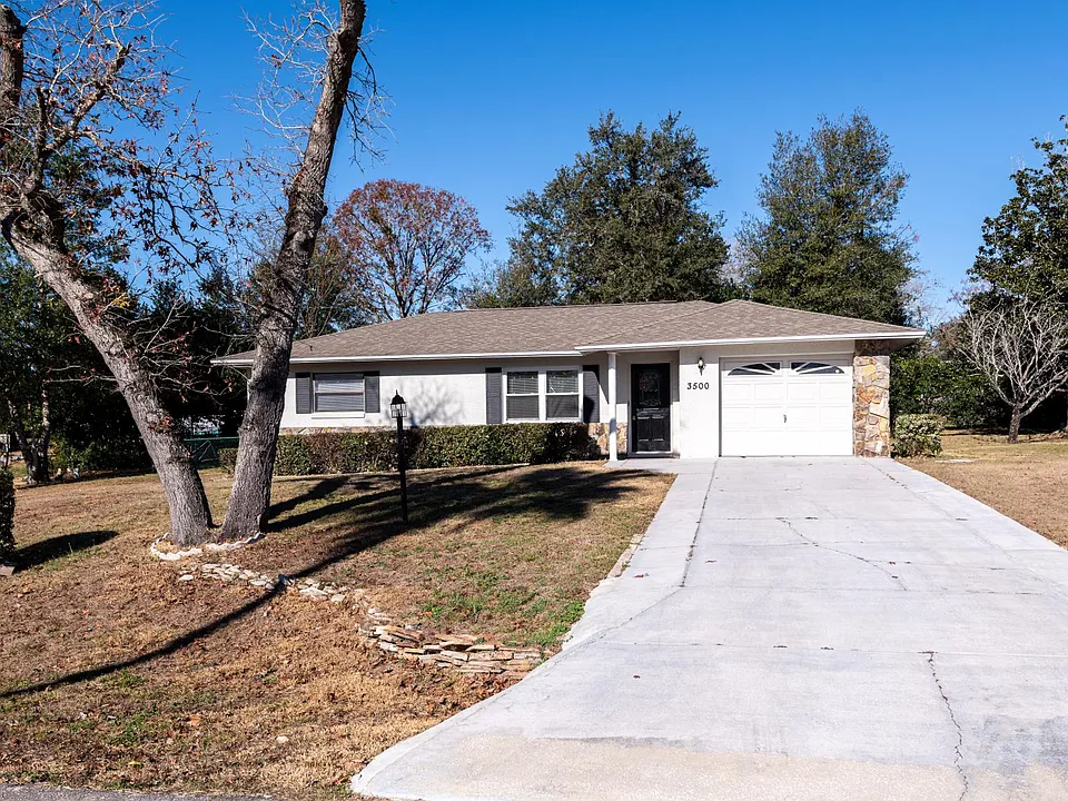 3500 N Honeylocust Dr
