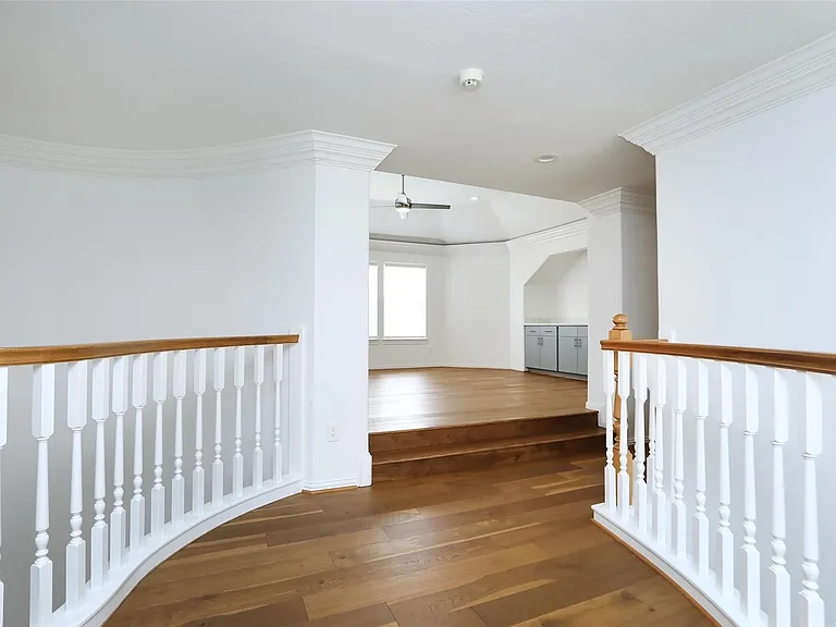 1715 Cottage Landing Ln — Photo 36