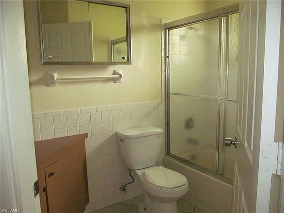 4th image of 1411 Caywood Cir S