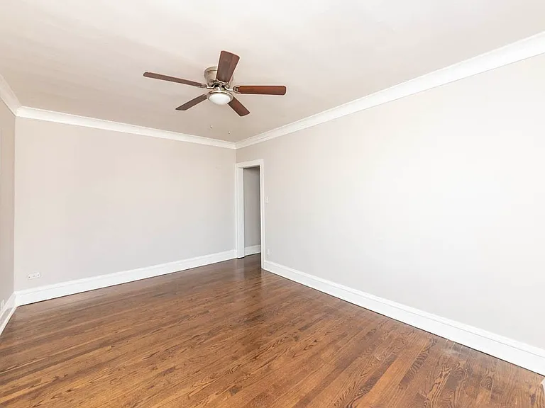 5076 N Wolcott Ave #1827-2 — Photo 8