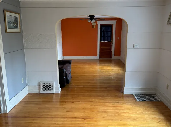 630 Plymouth Dr Floor 2, Syracuse, NY 13206