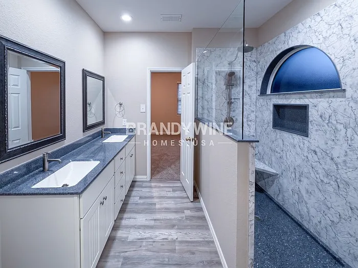 1116 Roundhouse Dr — Photo 15