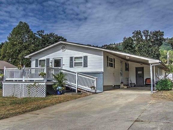 4th image of 327 Loop Rd