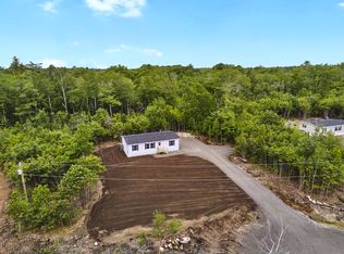 117 Boggs Farm Ln, Warren, ME 04864