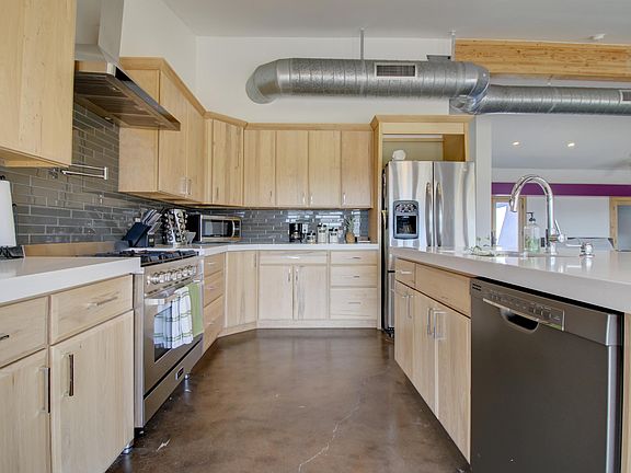 4th image of 1526 E Sunnyside Dr