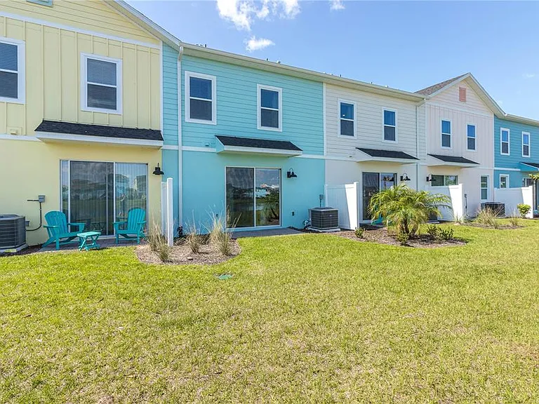 3025 Caribbean Soul Dr — Photo 20