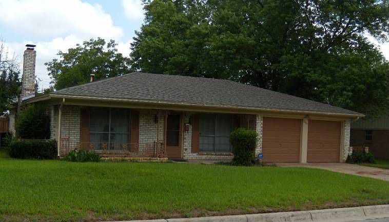 1st image of 5009 Fall River Dr