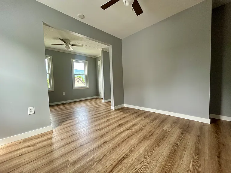 19-21 2nd St #19 — Photo 13