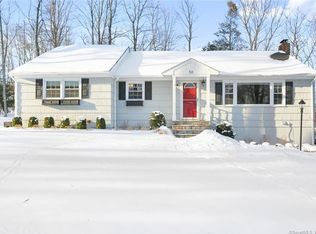 58 Split Level Rd, Ridgefield, CT 06877