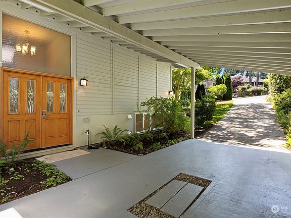 2nd image of 16634 SE 25th Street
