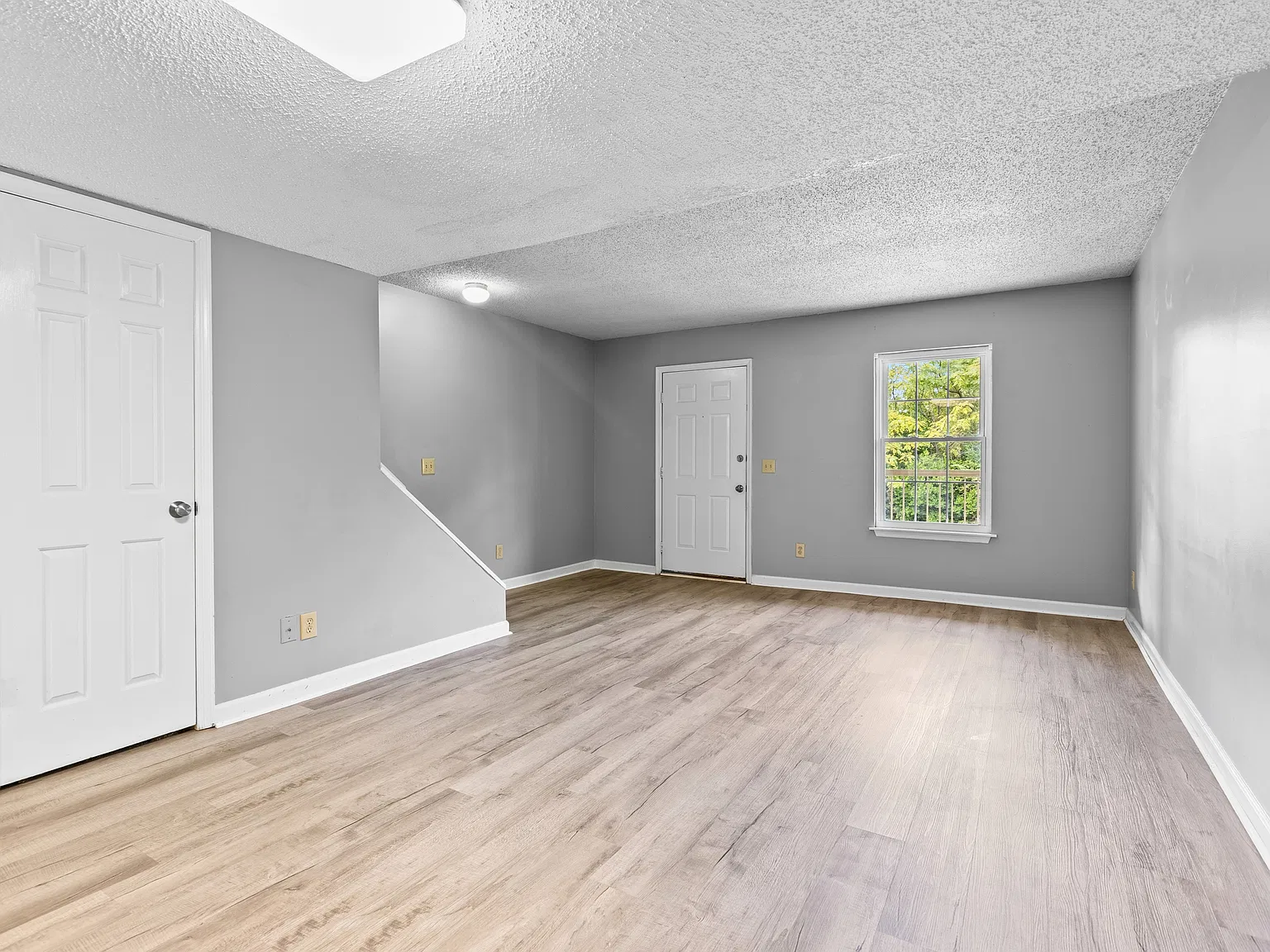 1761 Wire Road #15 - 15 — Photo 2