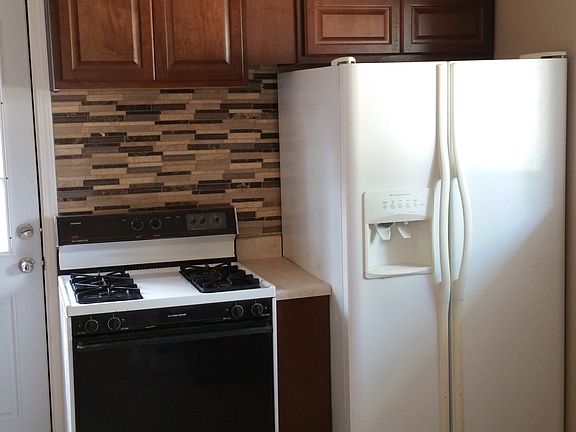 3rd image of 649 Easley Dr