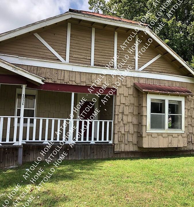 1st image of 3024 Pine St APT B