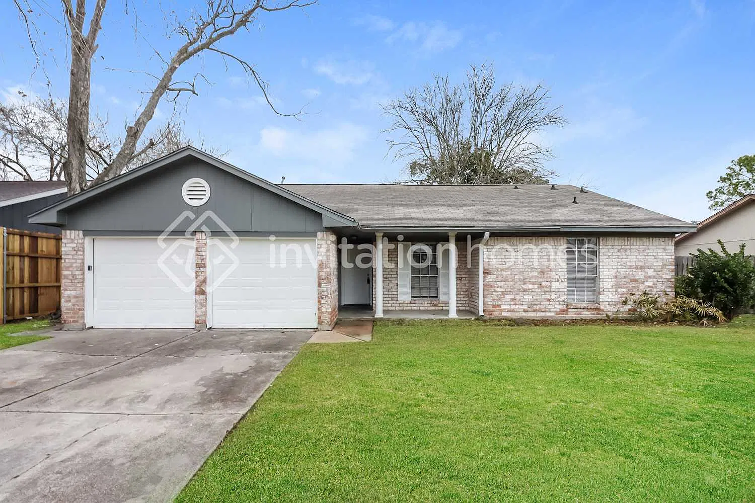 2004 Kingsway Dr League City, TX 77573 — Photo 1