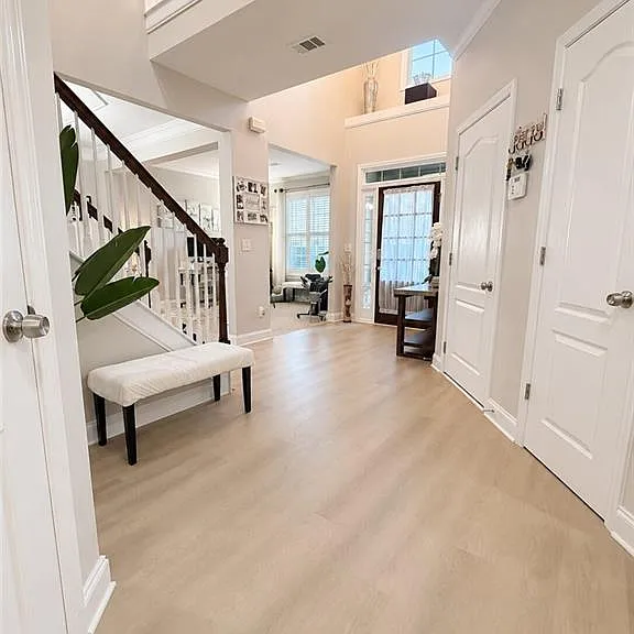 1325 Little Hampton Dr — Photo 9
