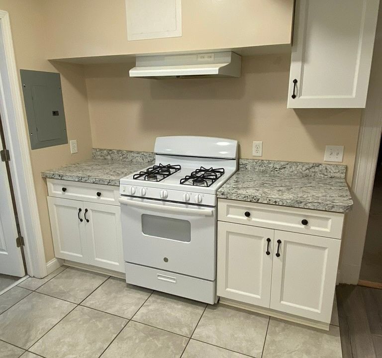 1st image of 241 Clinton St #11357438