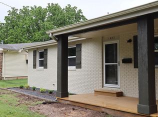 1637 W Berkeley St, Springfield, MO 65807